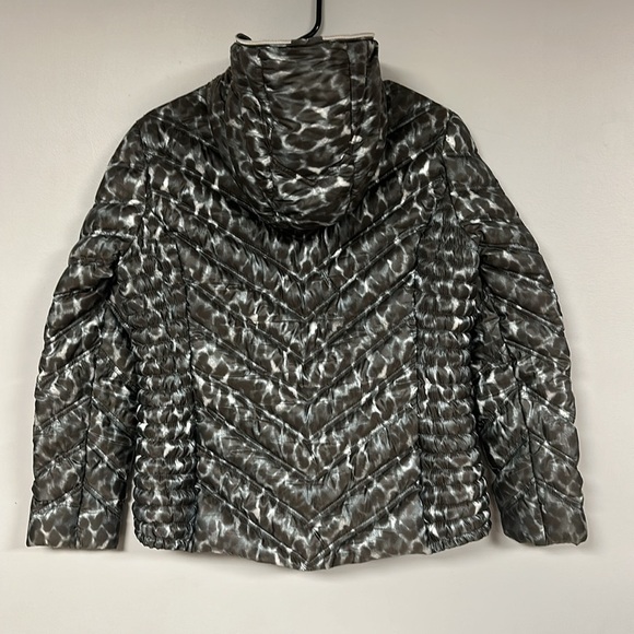 Laundry by Shelli Segal  Down Packable Puffer Coat jacket hooded size M, EUC - Picture 4 of 9